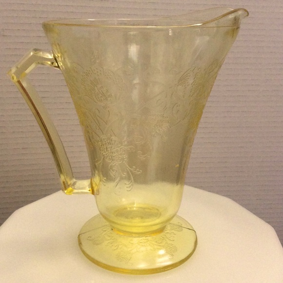 Depression Glass Florentine No.2 / Poppy - Picture 2 of 7